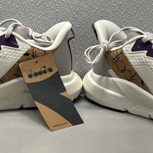 NEW DIADORA Women’s Mythos Blushield Volo 4 Running Shoes – Size 8.5 – White - Picture 9 of 9